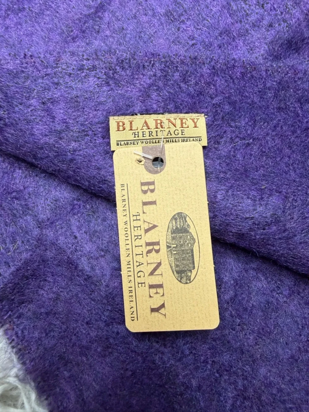Blarney Woolen Mills Blarney Heritage Purple Mohair Blend Scarf Pom Fringe NWT